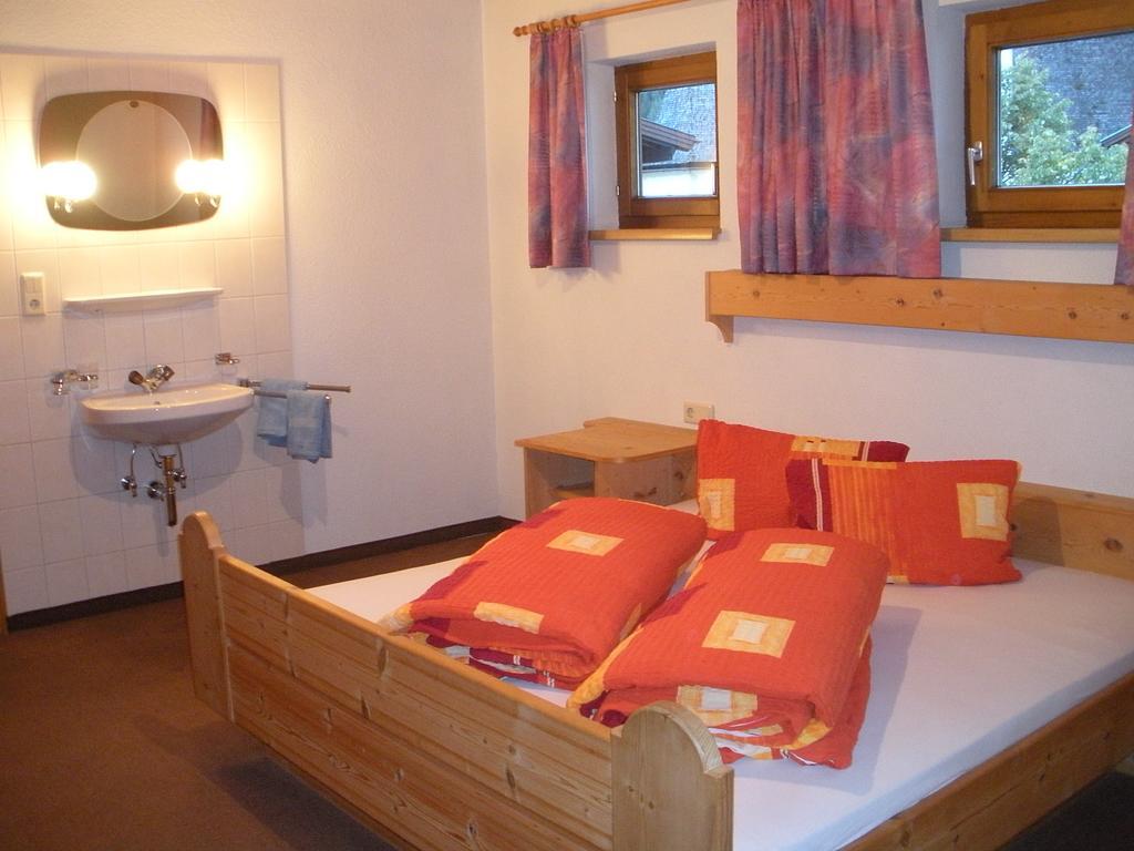 Apartment Christine Oettl Pfunds Chambre photo